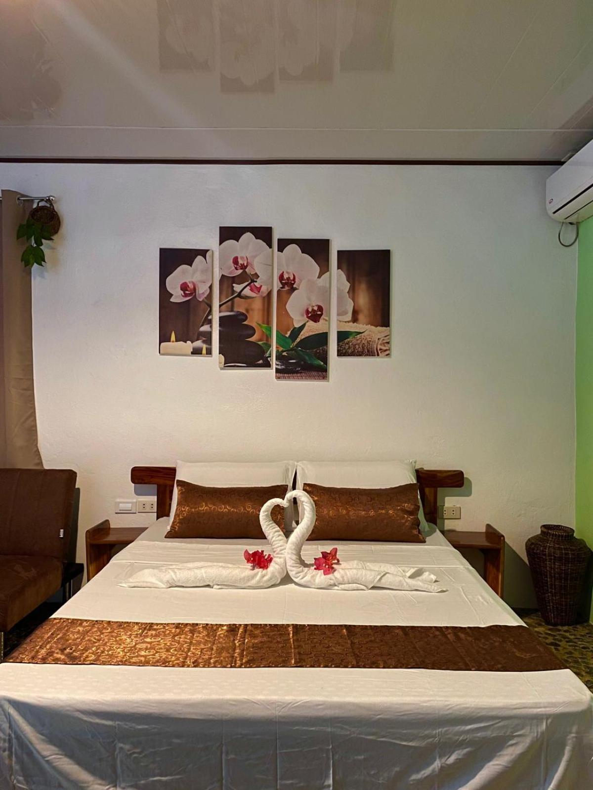 Oceanlife Explorers Resort 锡基霍尔 外观 照片